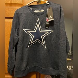 Dallas cowboys crew neck sweatshirt. Navy blue, never worn!